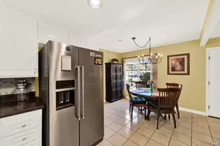 262 N Alamo Dr, Vacaville, CA 95688 - Photo 23