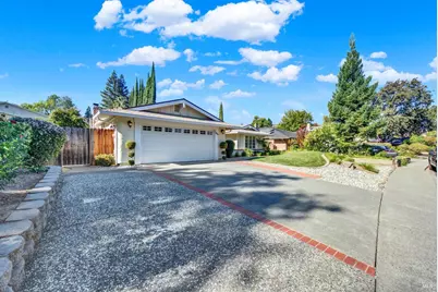 262 N Alamo Drive, Vacaville, CA 95688 - Photo 11