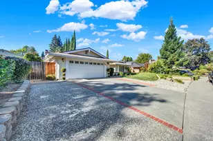 262 N Alamo Dr, Vacaville, CA 95688 - Photo 11