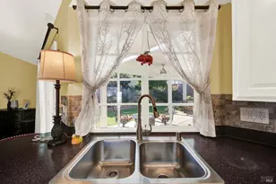 262 N Alamo Dr, Vacaville, CA 95688 - Photo 25