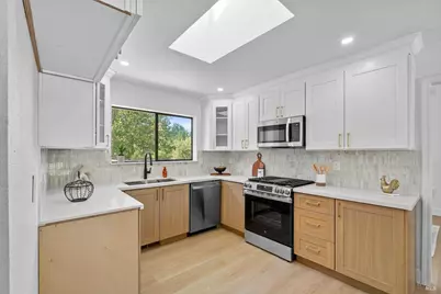 7874 Heather Lane, Vacaville, CA 95688 - Photo 9