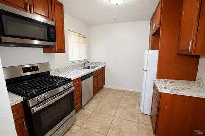 1722 Indiana Street, Fairfield, CA 94533 - Photo 5