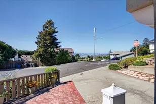 142 Ardmore Way, Benicia, CA 94510 - Photo 3