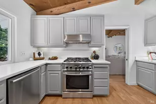 25 Elm Ave, Kentfield, CA 94904 - Photo 17