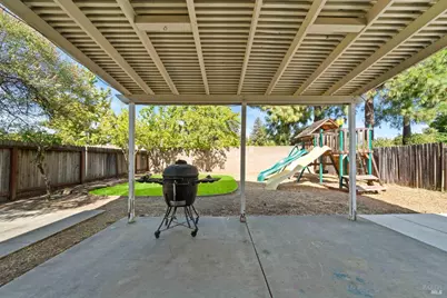 526 Regency Circle, Vacaville, CA 95687 - Photo 53