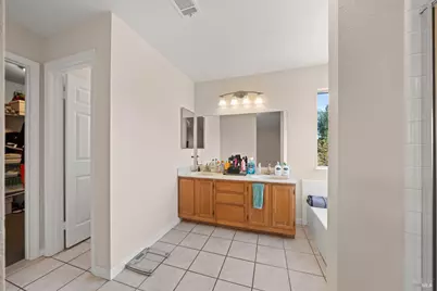 526 Regency Circle, Vacaville, CA 95687 - Photo 37