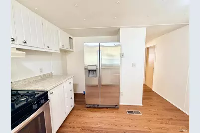 5756 Lois Avenue, Santa Rosa, CA 95403 - Photo 33
