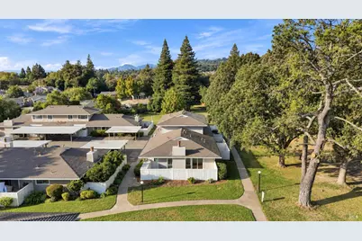 56 Belvedere Court, Napa, CA 94559 - Photo 27