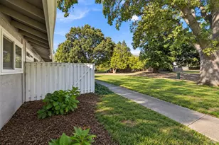 56 Belvedere Ct, Napa, CA 94559 - Photo 25