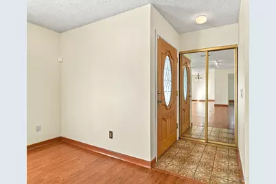 56 Belvedere Court, Napa, CA 94559 - Photo 5