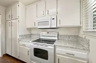 56 Belvedere Ct, Napa, CA 94559 - Photo 9