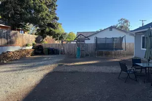 14006 Lakeshore Dr, Clearlake, CA 95422 - Photo 13
