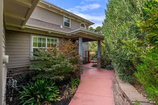 235 Clear Ridge Dr, Healdsburg, CA 95448 - Photo 3