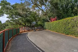 235 Clear Ridge Dr, Healdsburg, CA 95448 - Photo 41