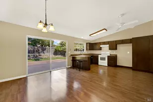620 Carson Ct, Vacaville, CA 95687 - Photo 11