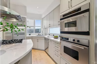 50 Cresta Drive #11, San Rafael, CA 94903 - Photo 11