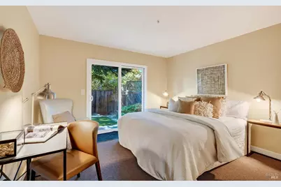 27 Blossom Court, Napa, CA 94558 - Photo 15