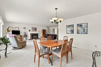 8800 Oakmont Drive, Santa Rosa, CA 95409 - Photo 17