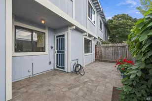 331 E T St, Benicia, CA 94510 - Photo 29