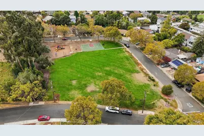 331 E T Street, Benicia, CA 94510 - Photo 33