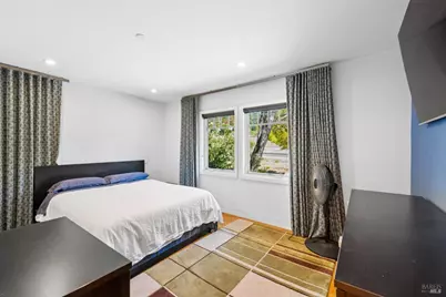 33 Brookdale Avenue, San Rafael, CA 94901 - Photo 23