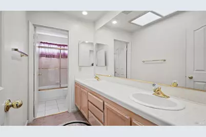 1039 Fennie Court, Suisun City, CA 94585 - Photo 37
