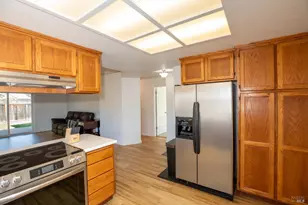 1621 Woodhue Ave, Santa Rosa, CA 95403 - Photo 9