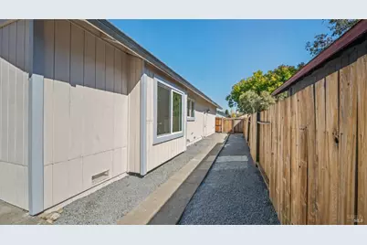 1133 Levine Drive, Santa Rosa, CA 95401 - Photo 15