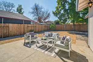 1133 Levine Dr, Santa Rosa, CA 95401 - Photo 5