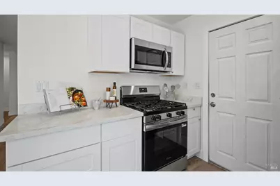 1133 Levine Drive, Santa Rosa, CA 95401 - Photo 39