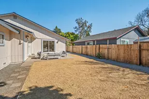 1133 Levine Dr, Santa Rosa, CA 95401 - Photo 19
