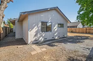 1133 Levine Dr, Santa Rosa, CA 95401 - Photo 11