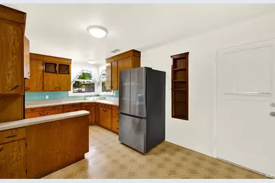 330 N Adams Street, Dixon, CA 95620 - Photo 33