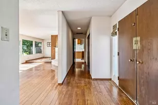 555 Las Colindas Rd, San Rafael, CA 94903 - Photo 27