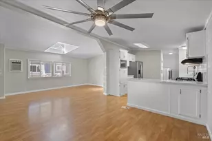 124 Estrella Dr, Rohnert Park, CA 94928 - Photo 13