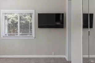 124 Estrella Dr, Rohnert Park, CA 94928 - Photo 23