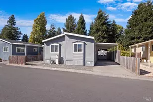 124 Estrella Dr, Rohnert Park, CA 94928 - Photo 3