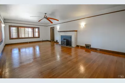 811 N First Street, Dixon, CA 95620 - Photo 9