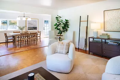 18 Lauren Avenue, Novato, CA 94947 - Photo 7