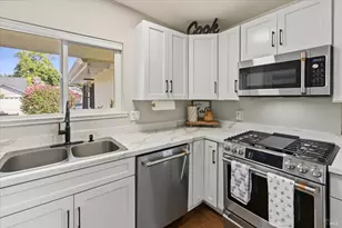 361 Berryessa Dr, Vacaville, CA 95687 - Photo 11