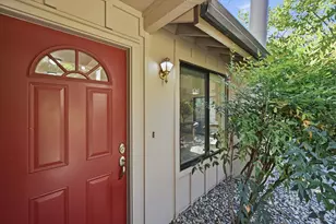 7 Josefa Ct, Novato, CA 94949 - Photo 19