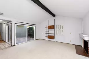 1184 Walnut St, Napa, CA 94559 - Photo 11