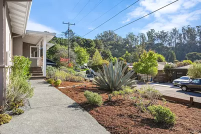 181 Marinda Drive, Fairfax, CA 94930 - Photo 3
