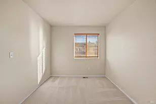 829 Vassar Dr, Vacaville, CA 95687 - Photo 33