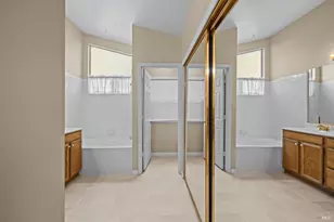 829 Vassar Dr, Vacaville, CA 95687 - Photo 47