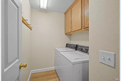 829 Vassar Drive, Vacaville, CA 95687 - Photo 15