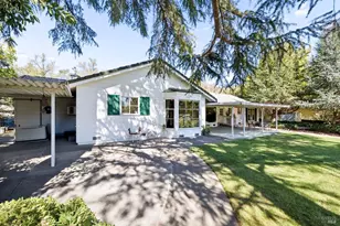18 Country Club Dr, Fairfield, CA 94534 - Photo 39