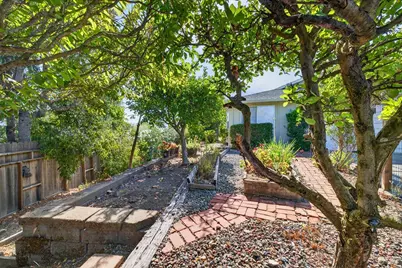416 Oak Vista Drive, Santa Rosa, CA 95409 - Photo 31