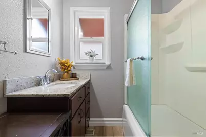 636 Southwood Drive, Santa Rosa, CA 95407 - Photo 17
