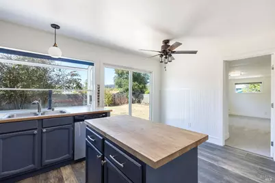 601 Saint Mary Drive, Santa Rosa, CA 95409 - Photo 5